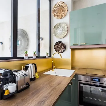 Апартаменты Hsh Alexandre Dumas Lovely 2br-6p Париж